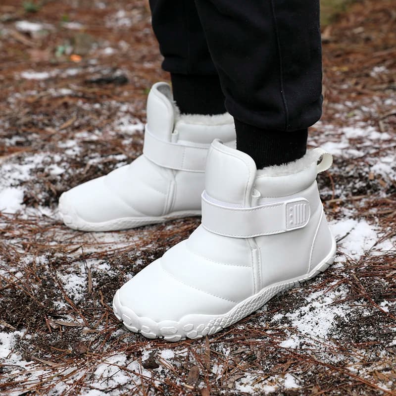 Scarpe invernali per bambini Stivali da neve a piedi nudi con punta larga per bambini Moda Ragazzi Ragazze Sneakers minimaliste Stivali caldi da esterno per bambini