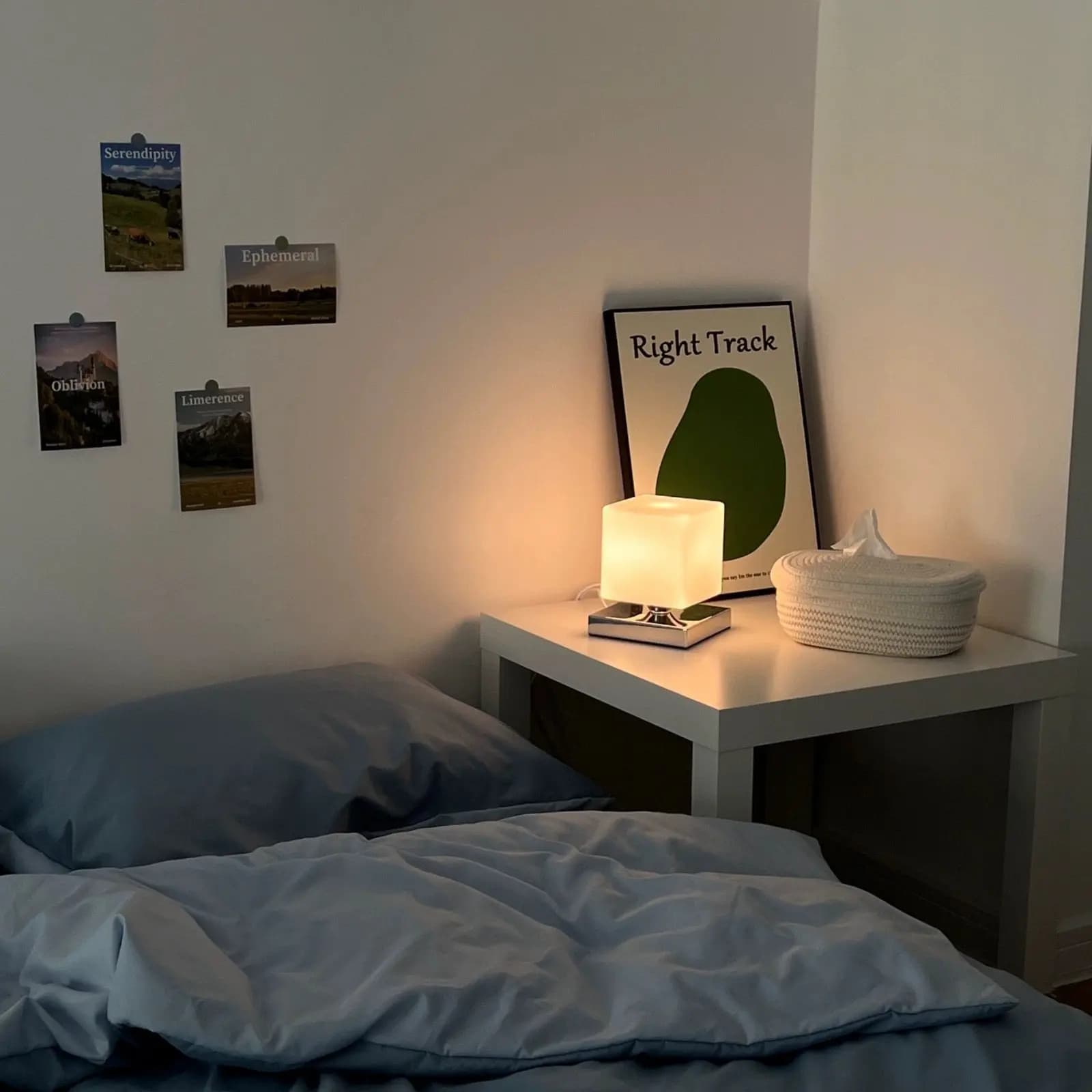 Touch Sensor Small Desk Lamp Bedroom Bedside Lamp Wireless Charging Minimalist Night Light Ambient Light Smart Stepless Dimming