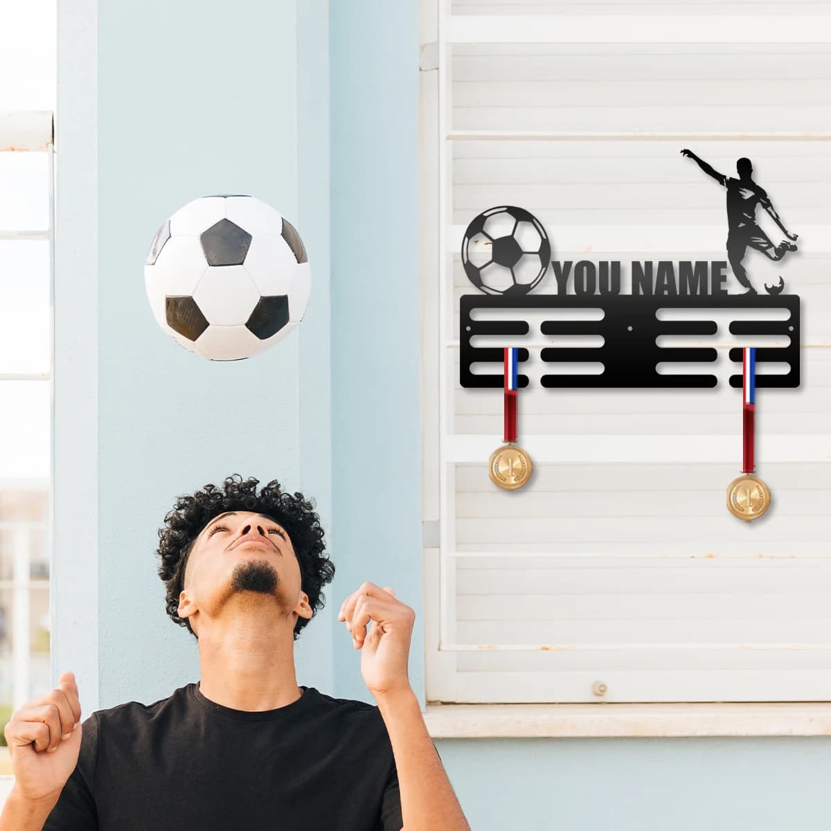 1 Piece Custom Medal Metal Shape Football Player, Metal Wall Decoration for Sports Carnival, Suitable for Marathon and Running Cats