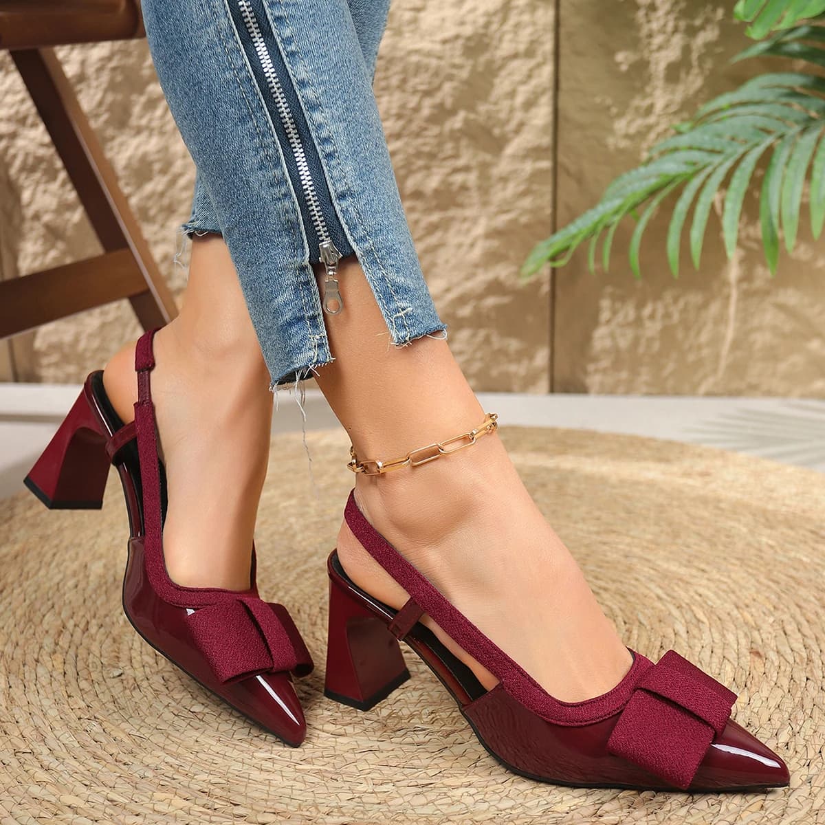 Nuovo Stile Estate 2026: Sandali Mary Jane con Tacco Quadrato, Punta Affusolata, Sexy, Casual, con Plateau e Fiocco alla Moda