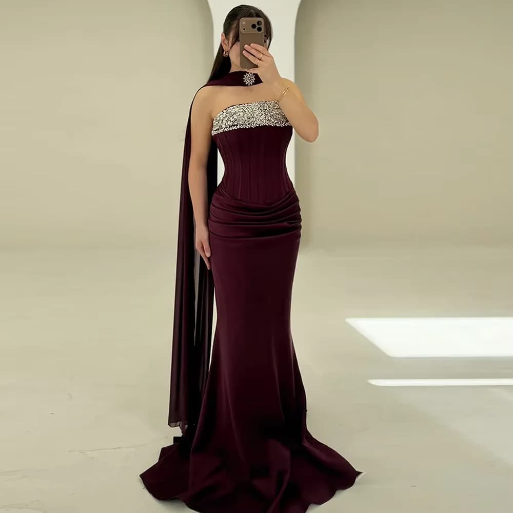 Luxury Burgundy Strapless Rhinestone Dress Tight corset Mermaid Evening Dress Neck Scarf Crystal Satin Formal Party Dress Custom