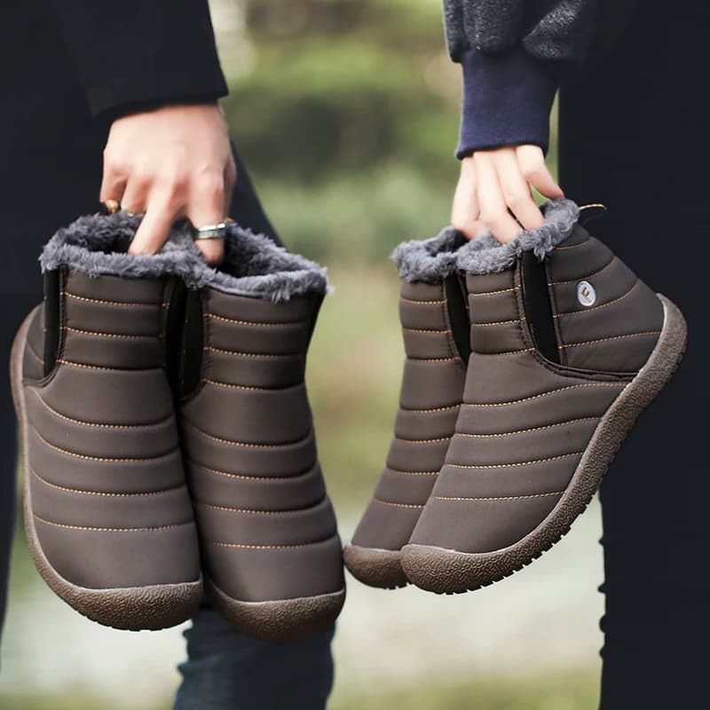 Stivali da neve caldi in velluto invernale per esterni Scarpe da trekking Scarpe da sci impermeabili Stivali di cotone di grandi dimensioni alti Scarpe di cotone spesse Stivali da uomo Stivali da donna
