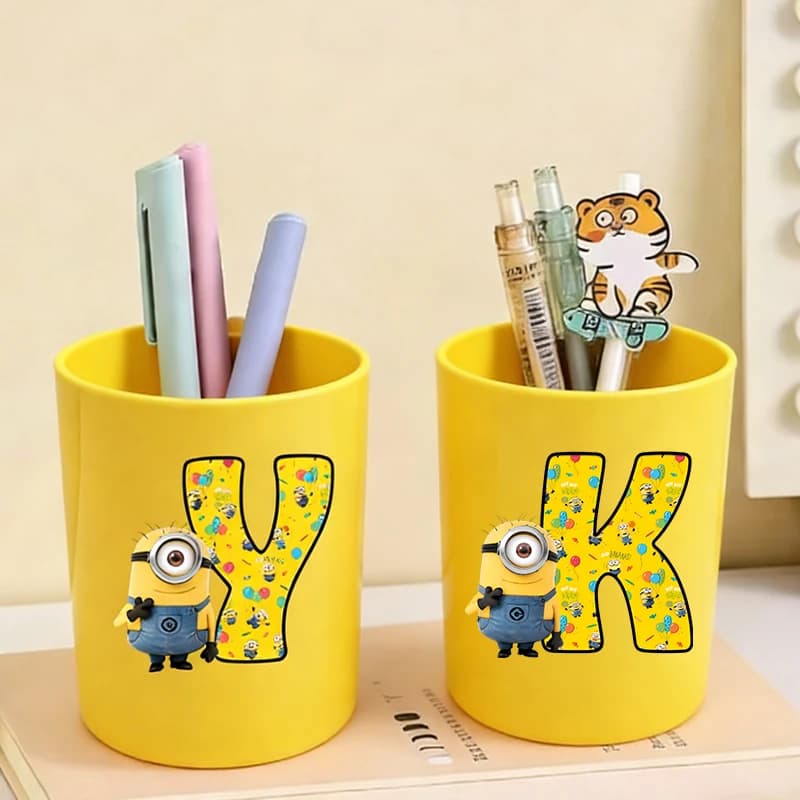 Portapenne Minions Carino, Organizzatore per Pennelli da Trucco a Forma di Cartone Animato, Scatola Portaoggetti per Cancelleria da Ufficio, Decorazione Scrivania, Regalo