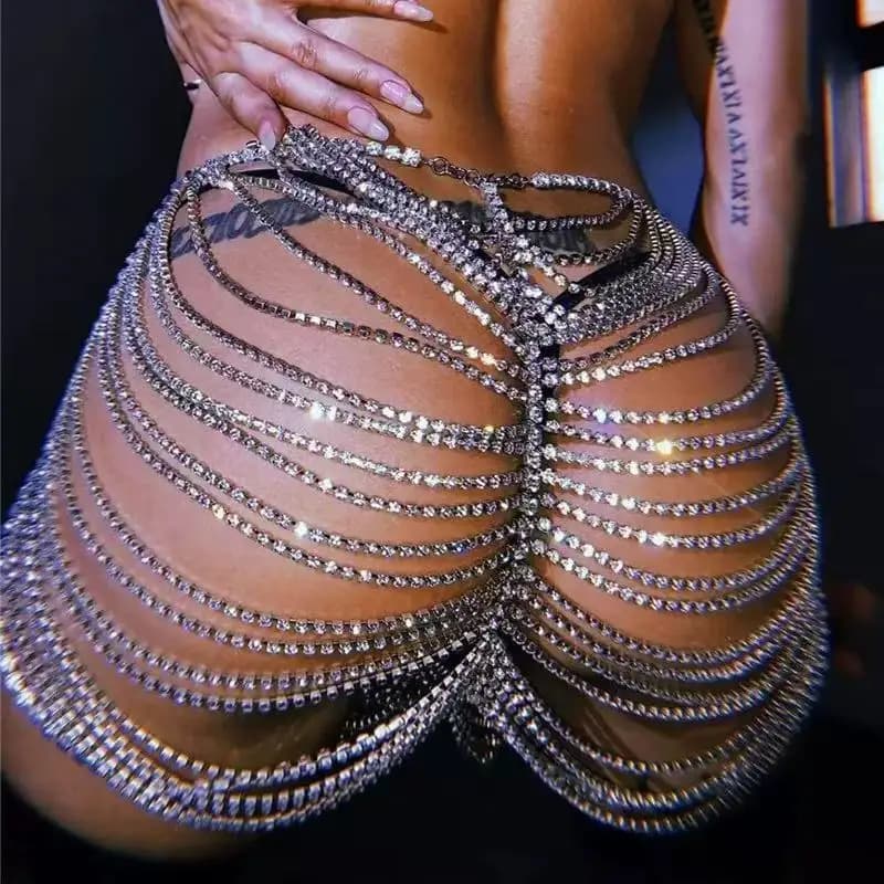 1pcSexy Fashionable Rhinestone Butt Skirt Chain Super Flash Hollow Sexy Half Skirt Nightclub Performance Dress Body Chain Female