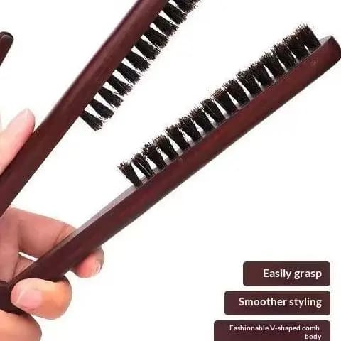 {Winter4} V smoothing brush with antistatic wild boar bristles to split and iron hair