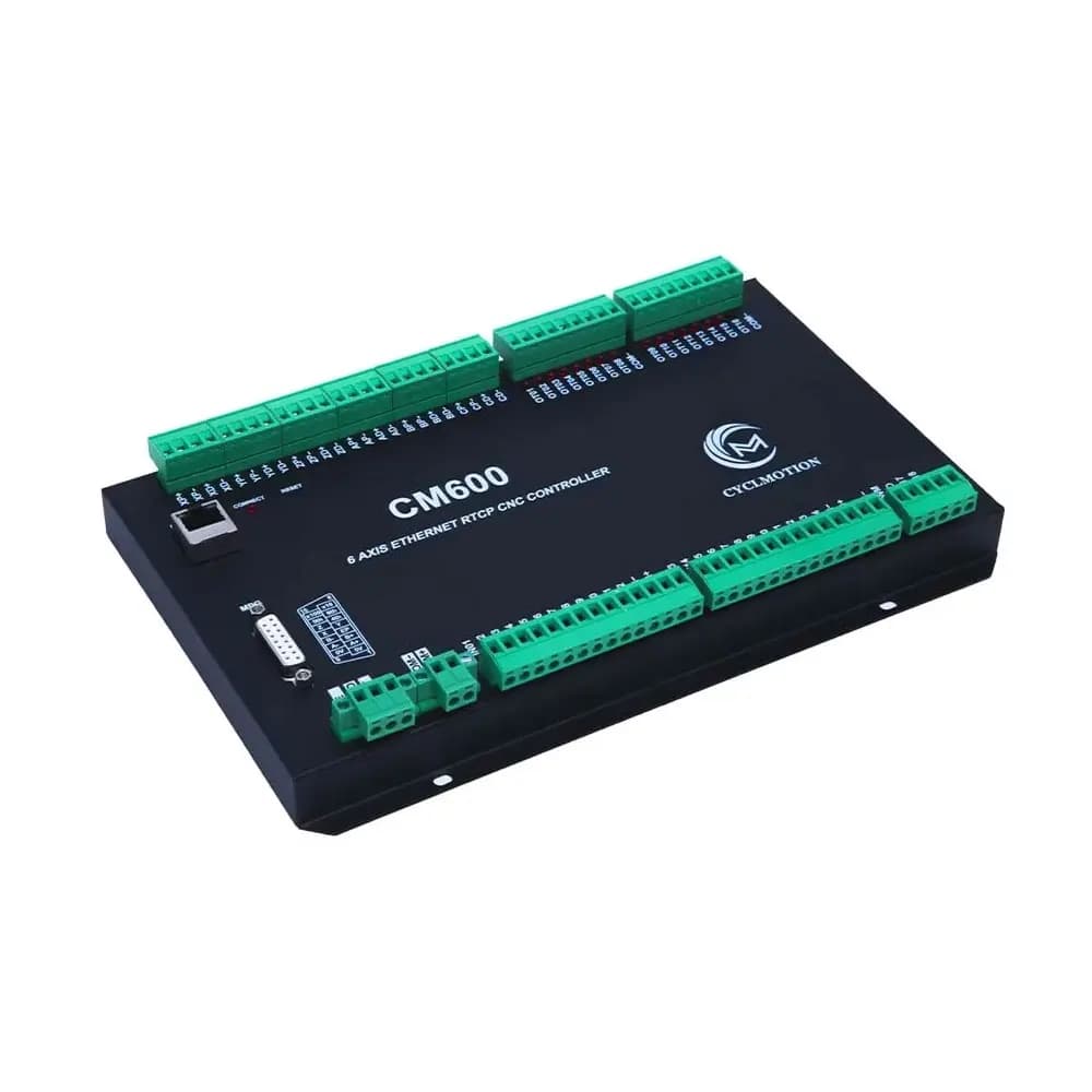 Controller di movimento CM600 a 6 assi DC24V 24 ingressi e 18 uscite Controller CNC Ethernet da 100 Mbps