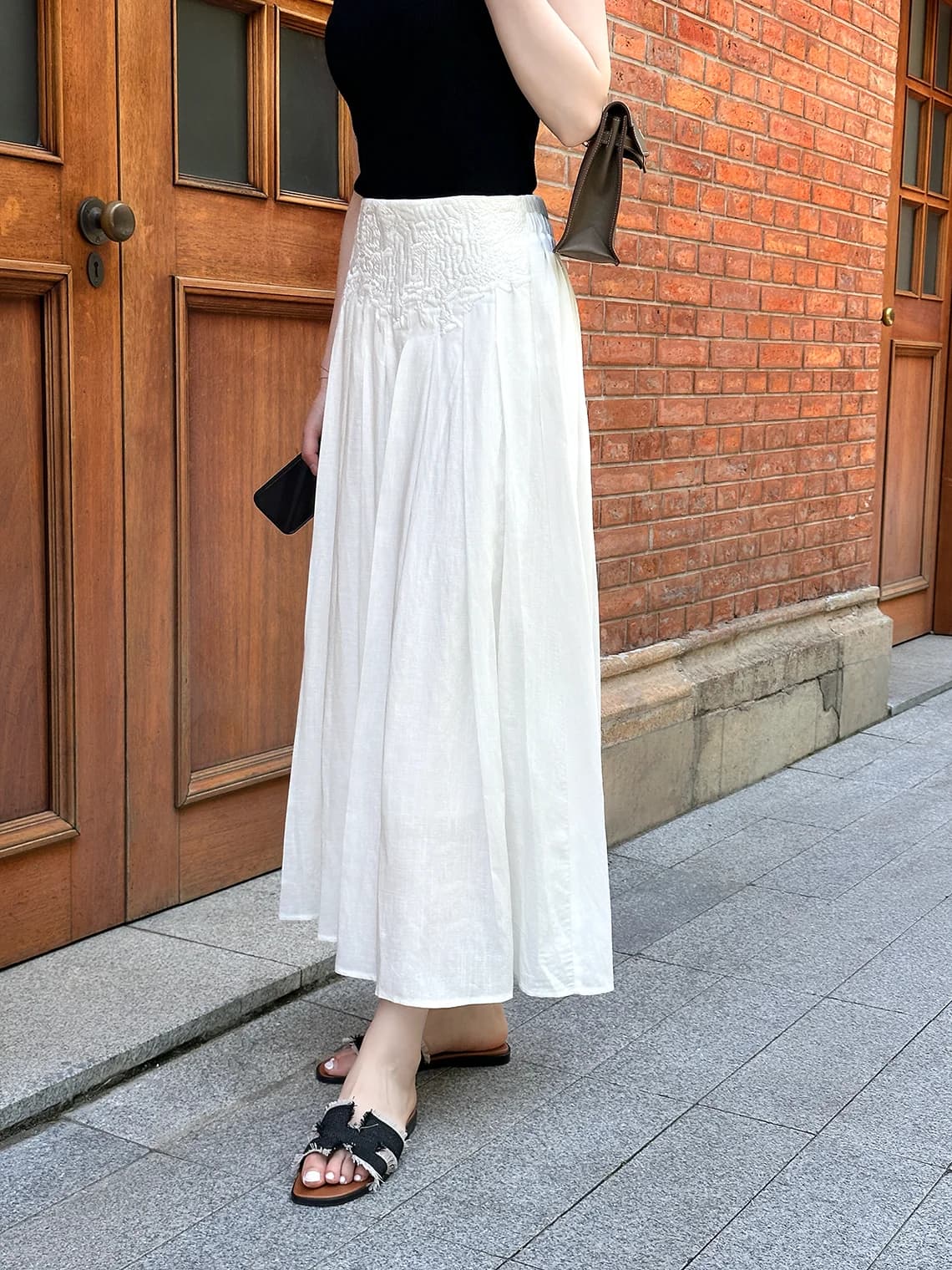 Elegant A-Line Skirt with Heavy Embroidery And Pleated Cotton Linen Material Elastic Waist for Women Summer 2025