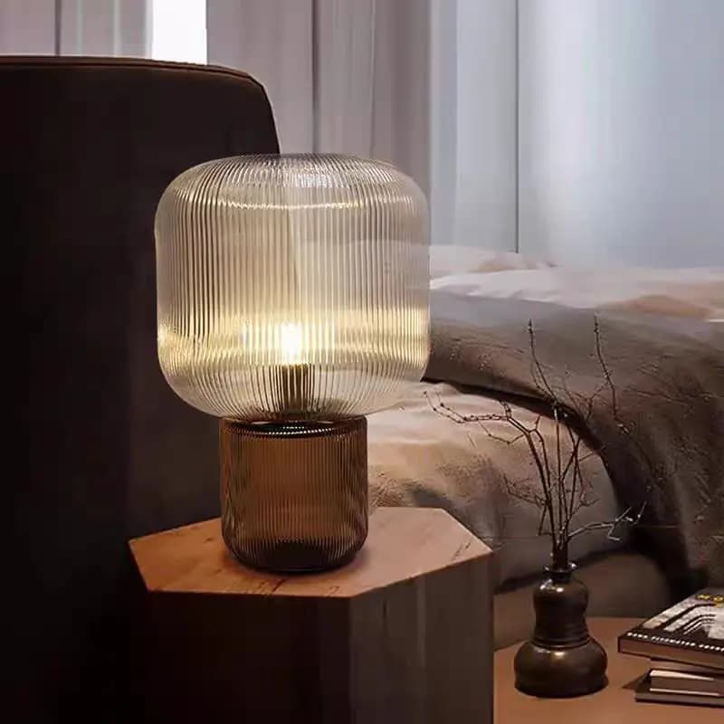 Minimalist Amber Vertical Glass Pirum Table Lamp for Hall Study Bedroom Mushroom Lamp Hotel Bedside Small Ambient Desk Lamp