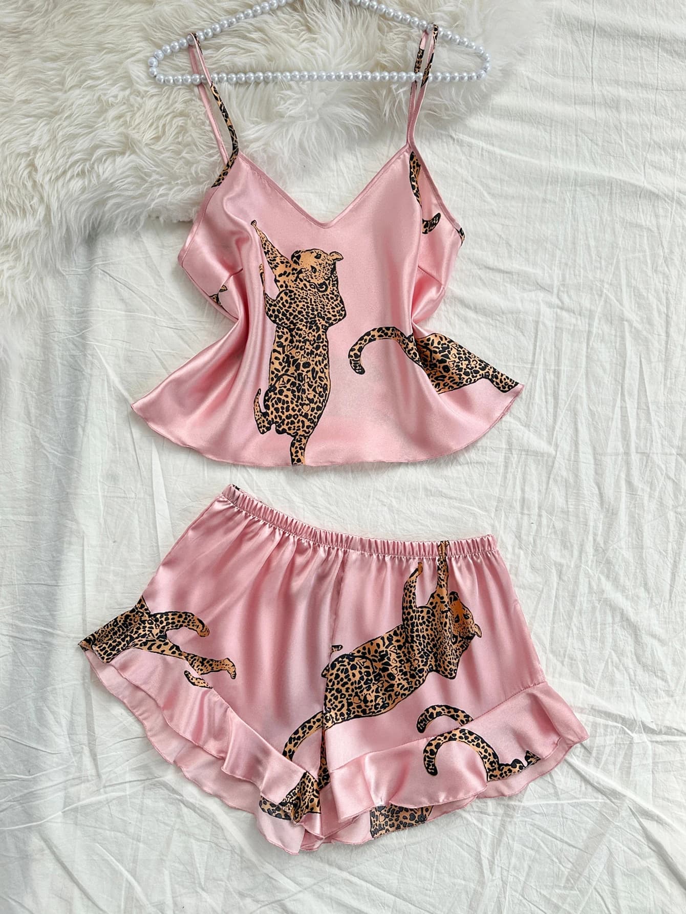 Summer 2-pieces Pink Leopard Printed Pajamas Set for Women Sexy Ice Silk Stain Sleepwear Casual Crop Tops and Shorts Lounge