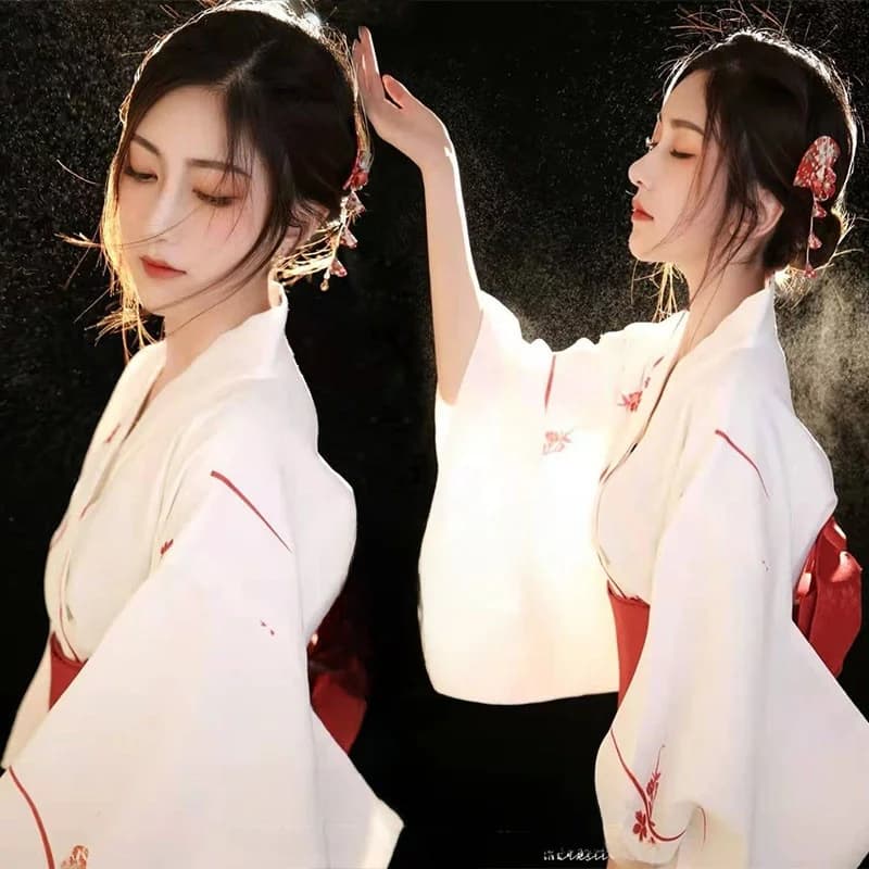 Accappatoio in Stile Kimono Giapponese Tradizionale, Costume Estivo da Donna per Fotografia all'Aperto, Design con Fiori di Ciliegio, Casual ed Elegante