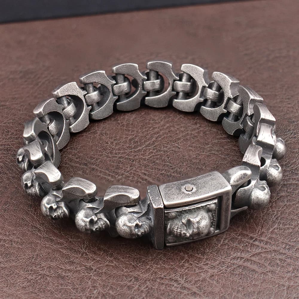 Vintage Men's Domineering Skull Bracelet Trendy Stainless Steel Charm Bracelet Punk Hip Hop Motorcycle Bangle Jewelry Wholesale