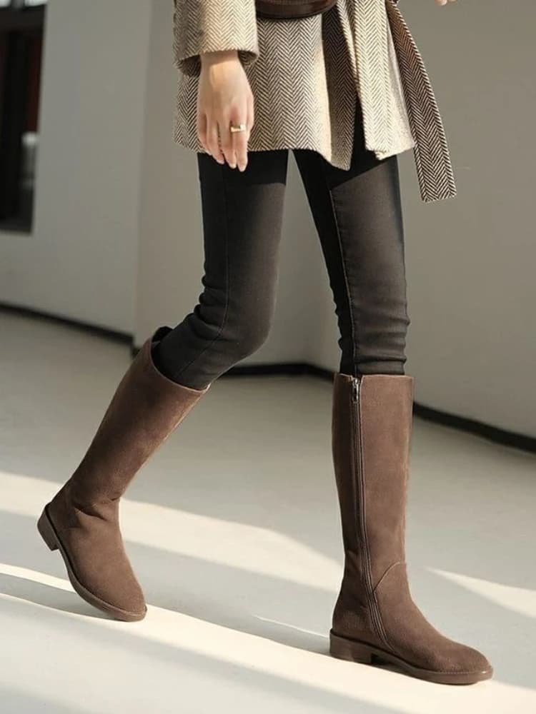 Women's High Knee Shoes Hot Suede Leather Hinge Sale Women's Long Boots Comfortable and stylish warm trend 2025