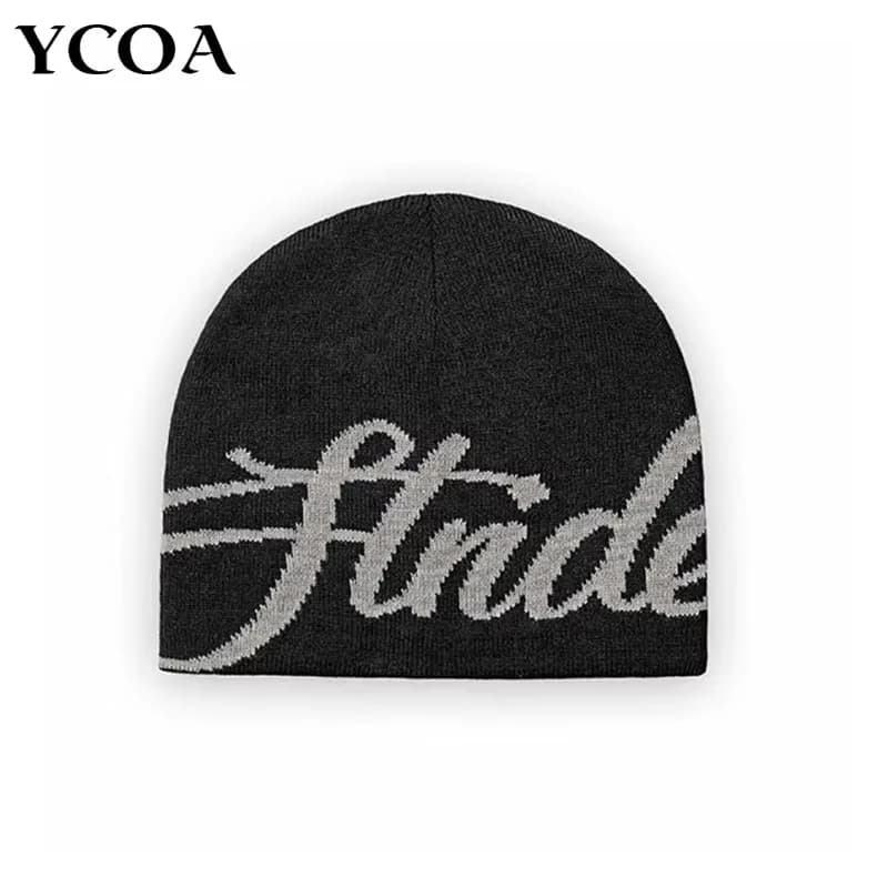 Uomo Beanie Kpop lettera cappello Y2k maglia nera Hip Hop Streetwear lana inverno moda coreana Pullover accessori Jacquard donna Cap
