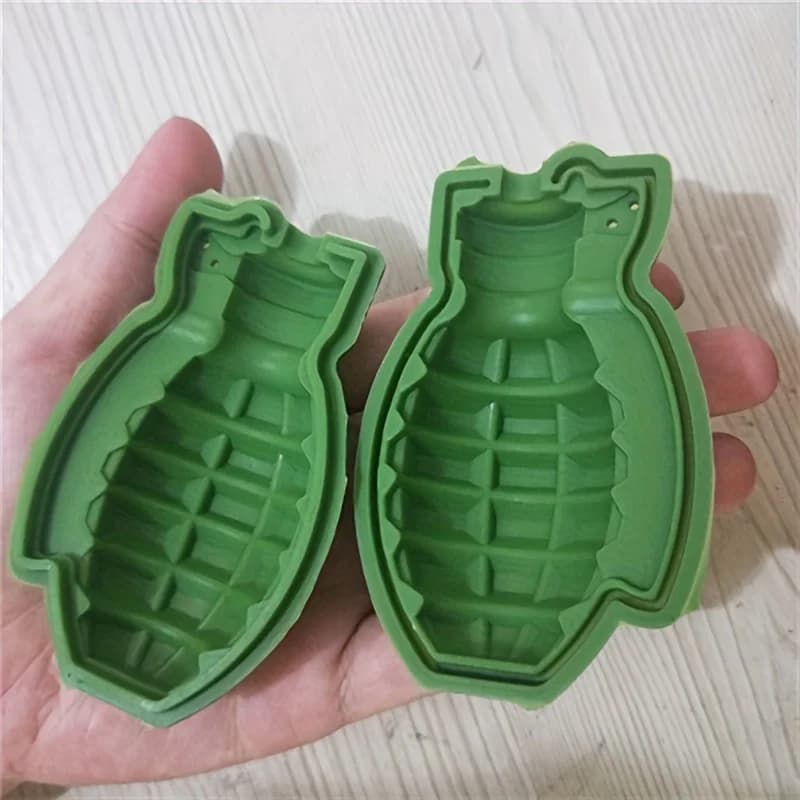 Nuovo Stampo per Cubetti di Ghiaccio a Forma di Granata 3D, Vassoio in Silicone per Bar e Feste, Utensile da Cucina Creativo a Forma di Granata