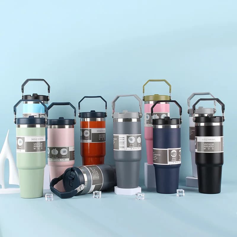 Tazza per birra personalizzata da 20 once 30 once Tazza per auto portatile Tazza per auto in acciaio inossidabile 304 Tazza isolata sotto vuoto Raffreddamento Ice King Cup Commercio all'ingrosso