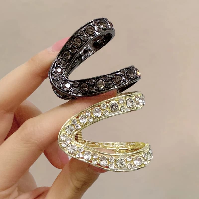 1/2 pz Clip di fissaggio per coda di cavallo alta a forma di V per le donne Accessorio per capelli con diamante pieno Nuovo supporto per coda di cavallo Clip per capelli alla moda