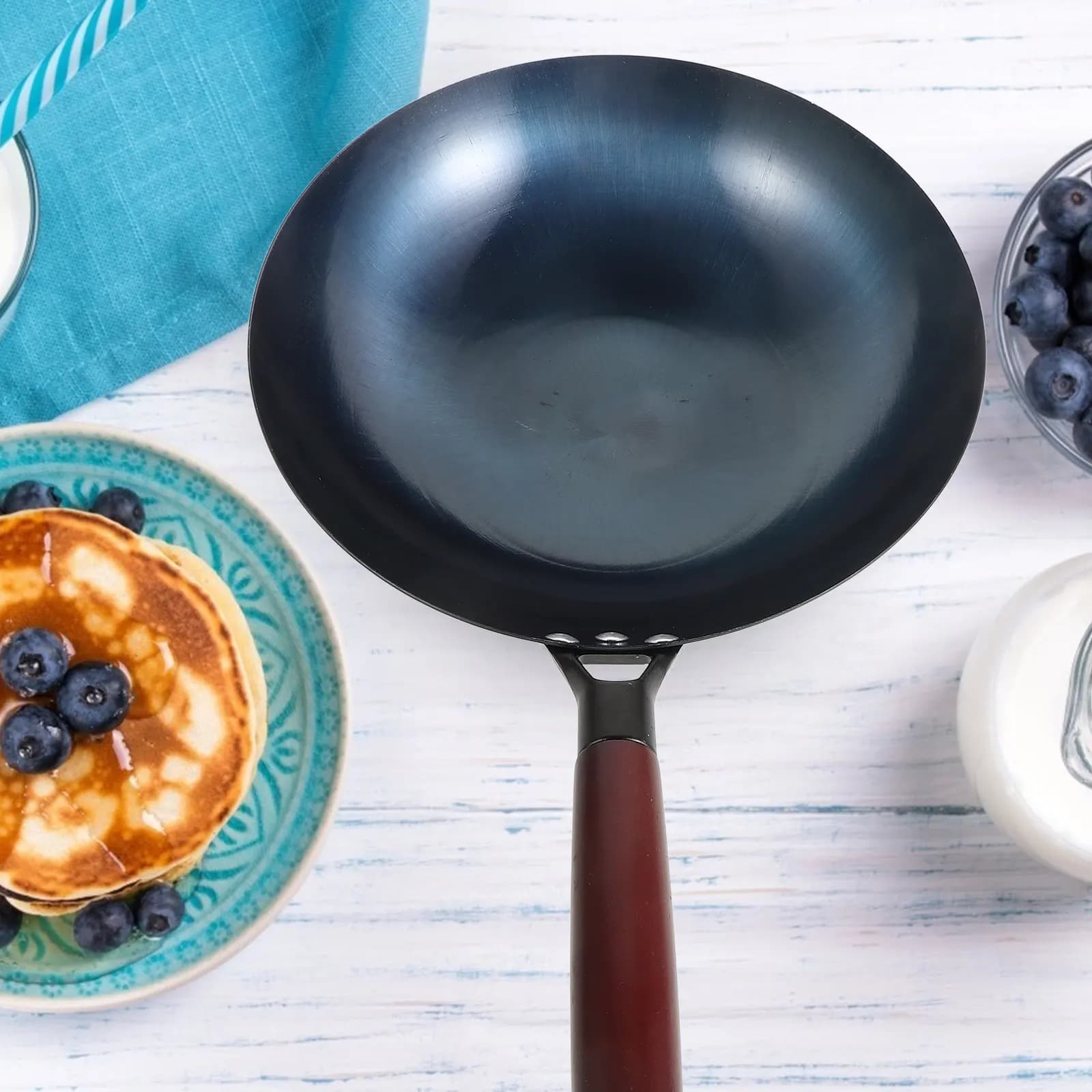 Small Wok Iron Material Stir Fry Pan for Gas Stove Non Stick Surface Heavy Duty Cooking Pot Easy to Clean Sleek Design Kitchen