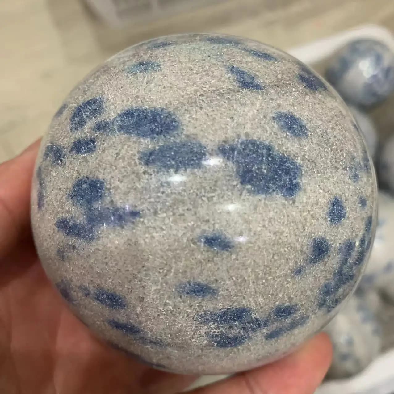 Sfera di pietra naturale k2 cristallo energia minerale decorazione della casa campione minerale ornamenti curativi
