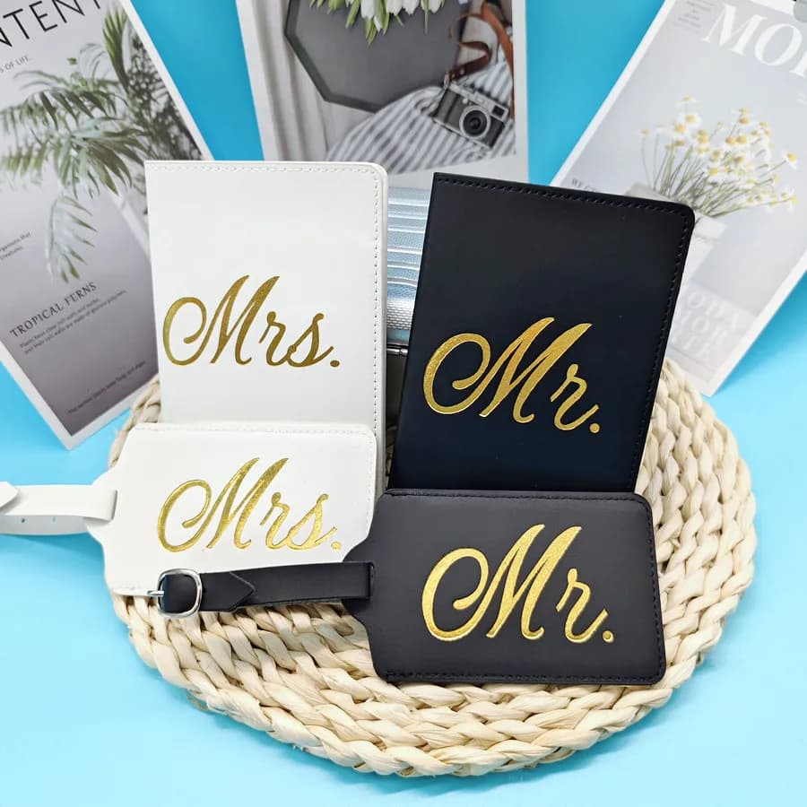 4 pezzi a Set Mr/Mrs Lovers/coppie PU accessori da viaggio porta passaporto etichetta bagaglio per donna o uomo