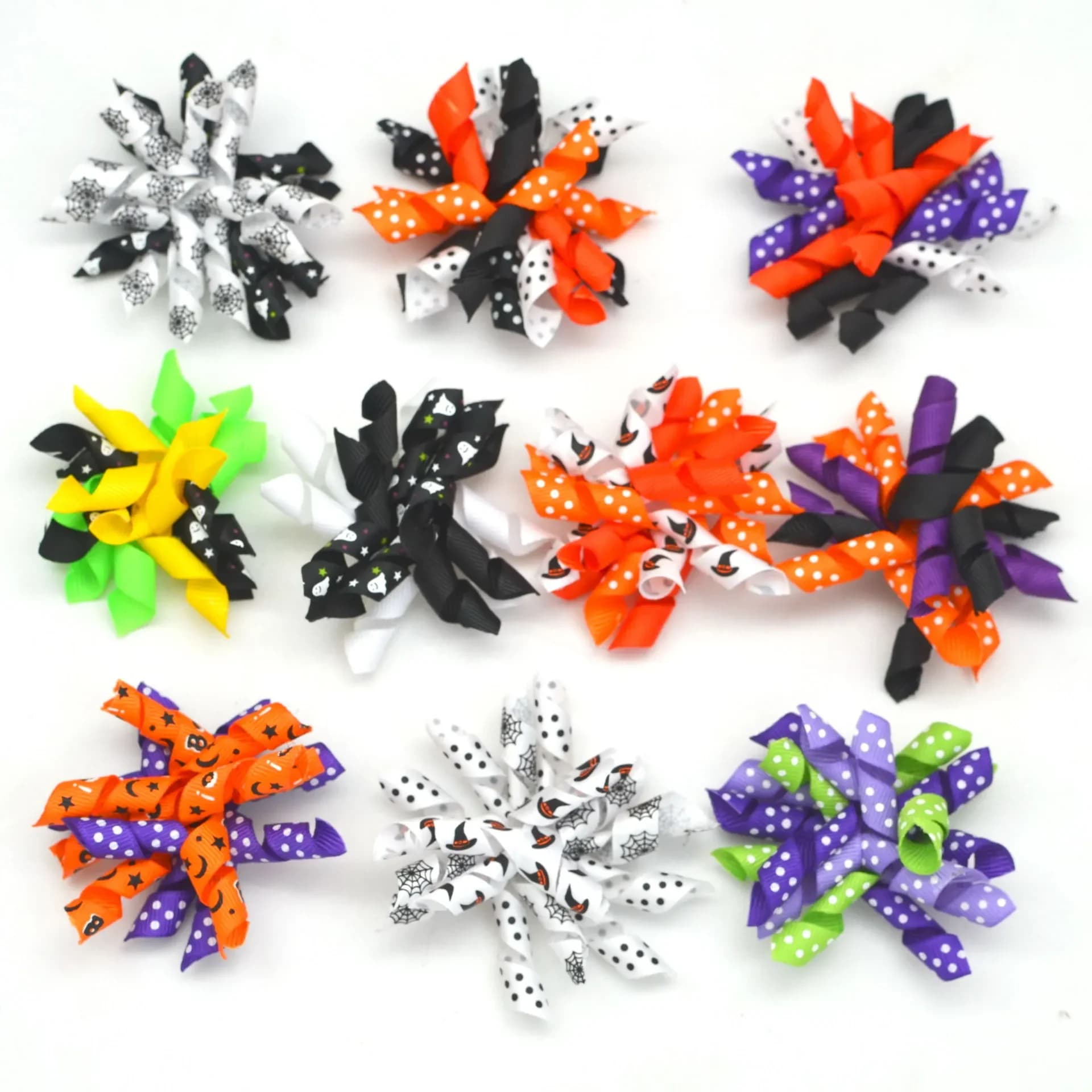 100 pezzi di Halloween Archi per cani Bulk Archi per peli di cani da compagnia Elastici Halloween Animali domestici Cani Toelettatura Archi Accessori per capelli per cani