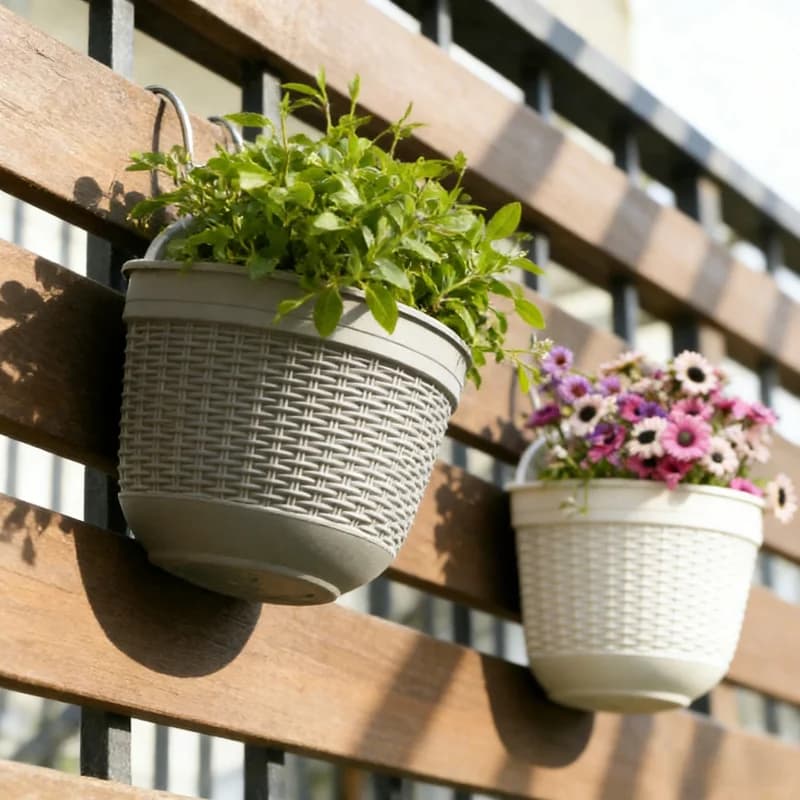 Decorazione del balcone Vaso da fiori semicircolare a parete in plastica imitazione rattan appeso resina ravanello verde succulento speciale F