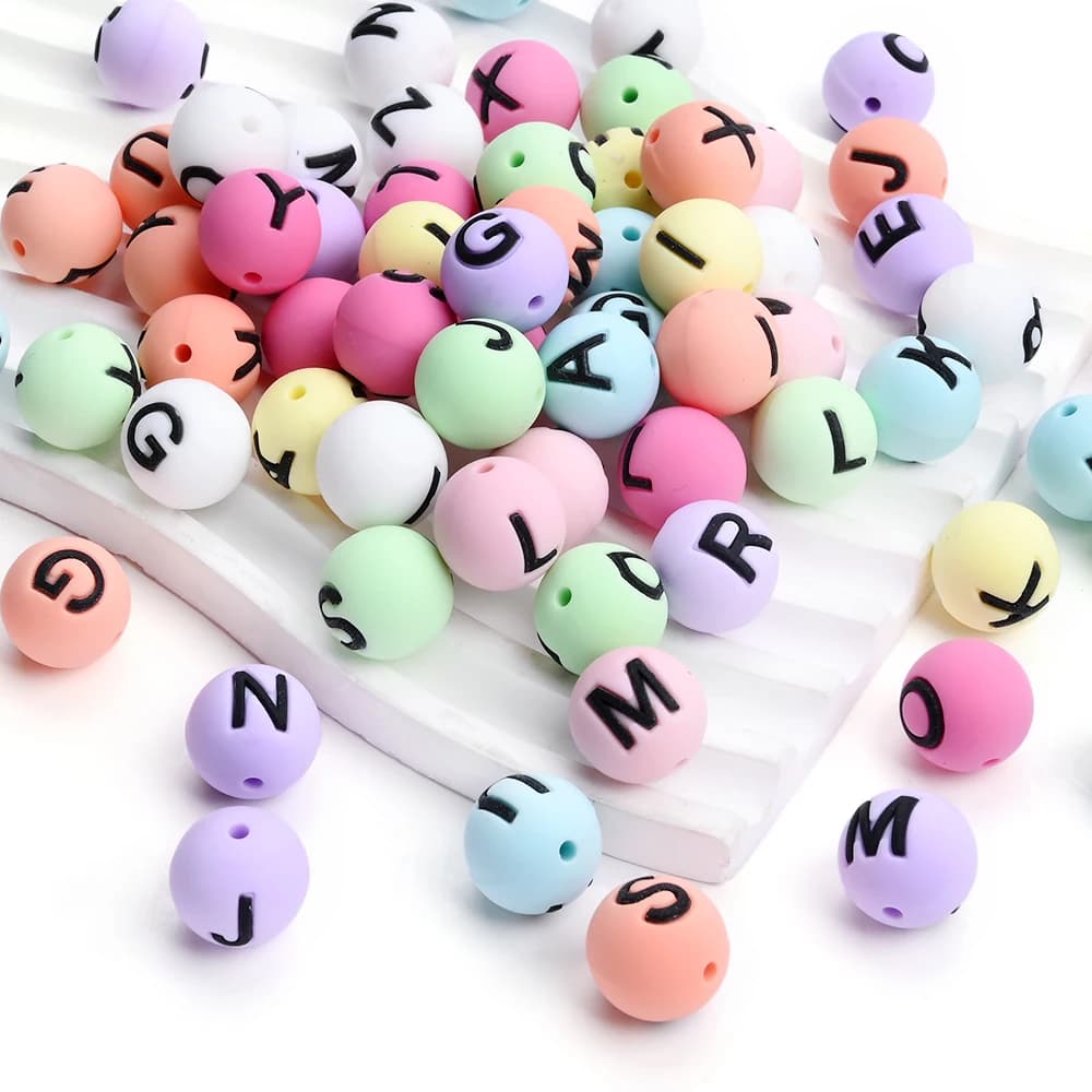 52 Pz 15mm Lettera Del Silicone Messa A Fuoco Perline Rotonde Colorate Branelli Allentati Distanziati Per Fatti A Mano Food Grade Del Bambino Ciuccio Catena Massaggiagengive giocattolo
