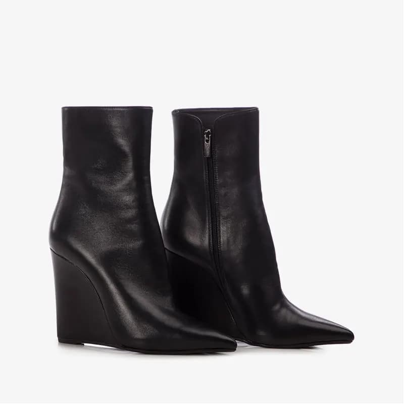 Women's New Pointed Red Super High Slope Heel Side Zipper Simple and Versatile Ankle Short Boots
