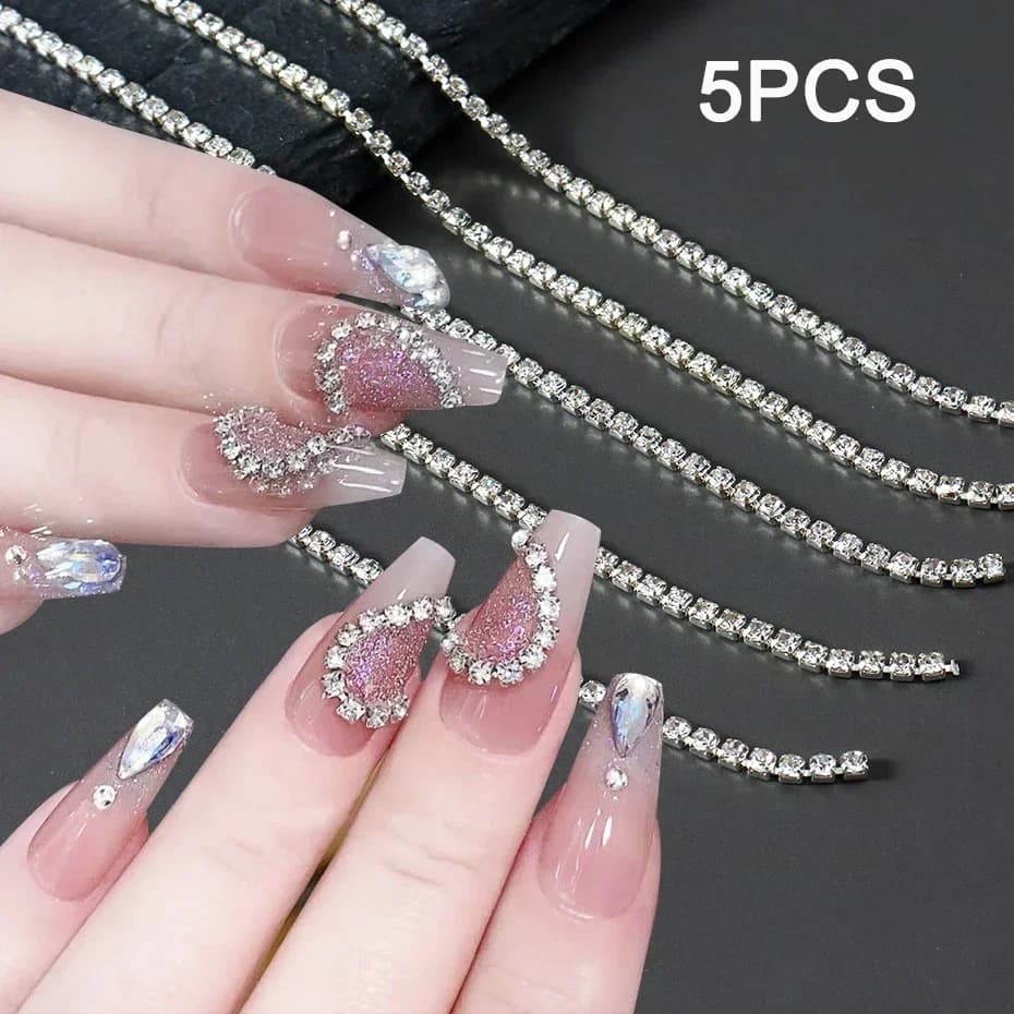 1 Confezione di Accessori per Unghie con Catena Lunga e Lussuosa, Catena Metallica Argentata con Decorazioni di Diamanti per Decorazione Unghie Fai-da-Te