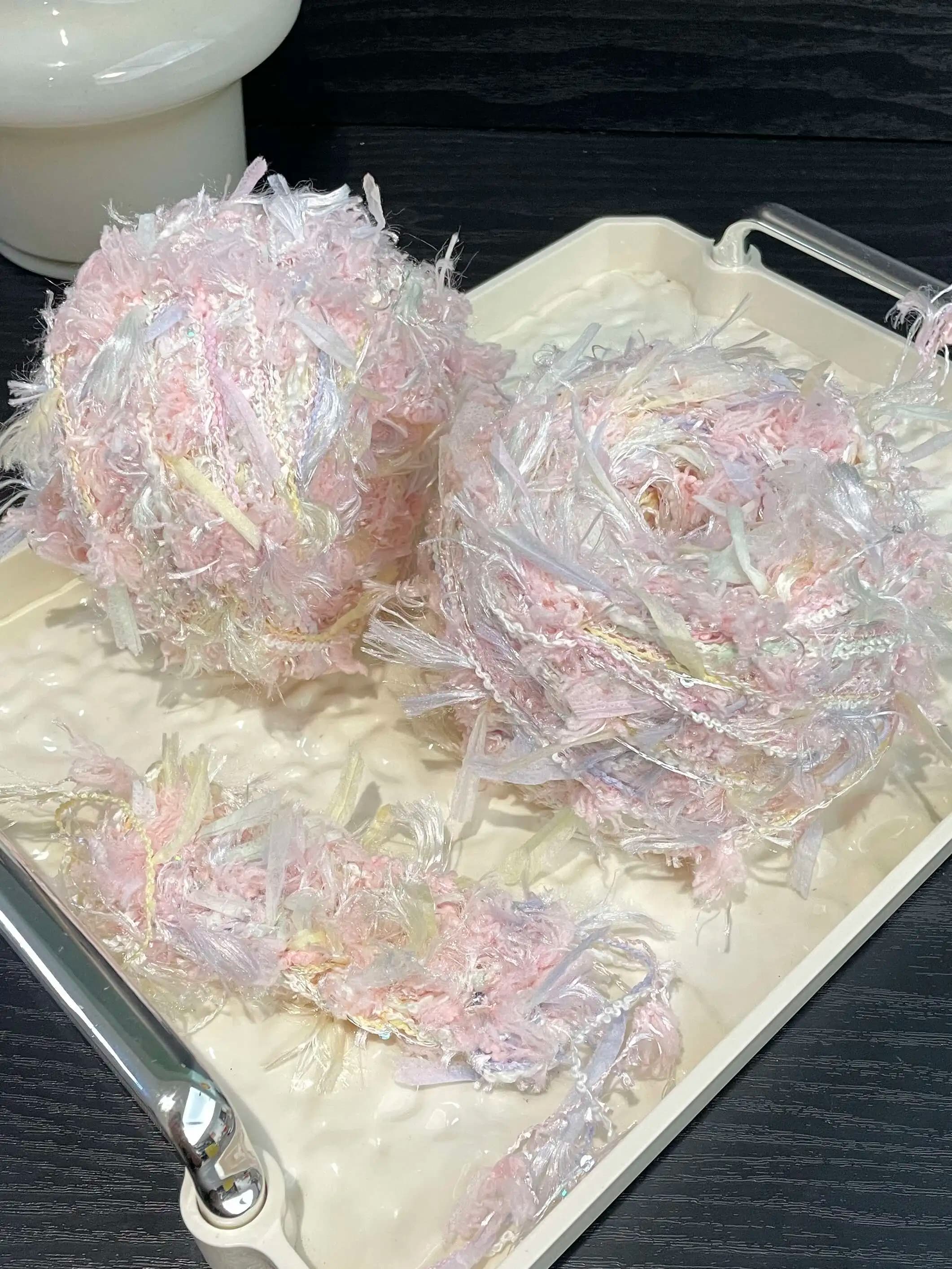Perline rosa Filati misti a mano Fai da te all'uncinetto per maglieria Palla di lana Sti Materiali ad ago per borsa per cappello Sciarpa Crts Produzione cinese