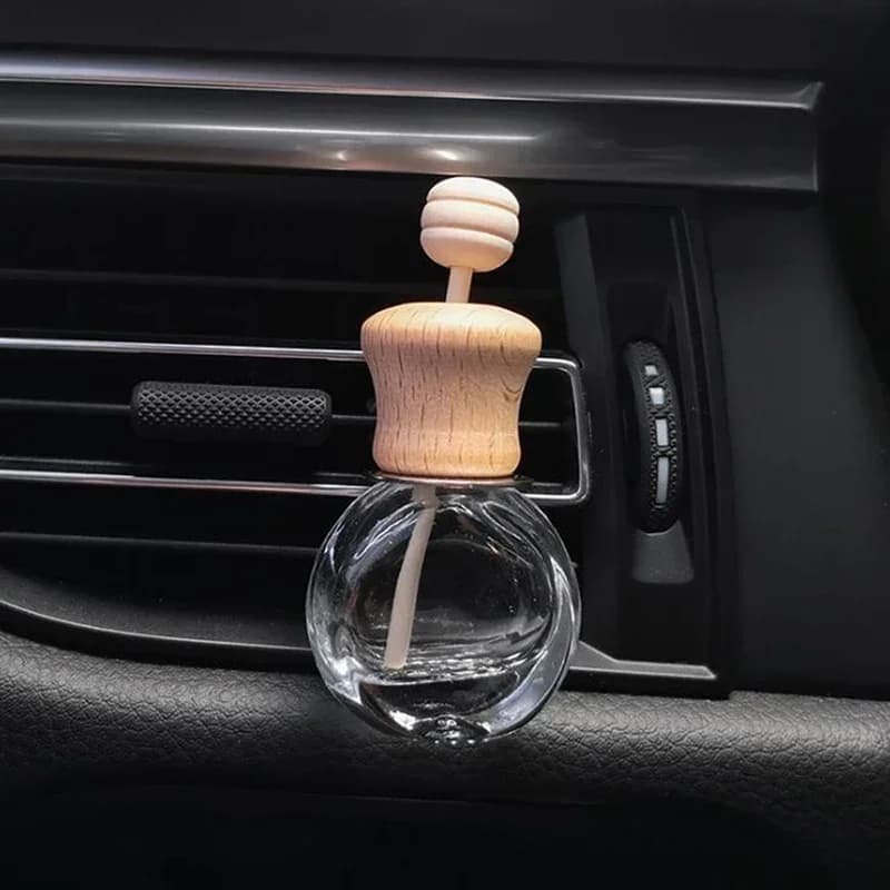 Deodorant for Environments Perfume Bottle Pendant Essential Oils Clip for Hanging Glass for Car