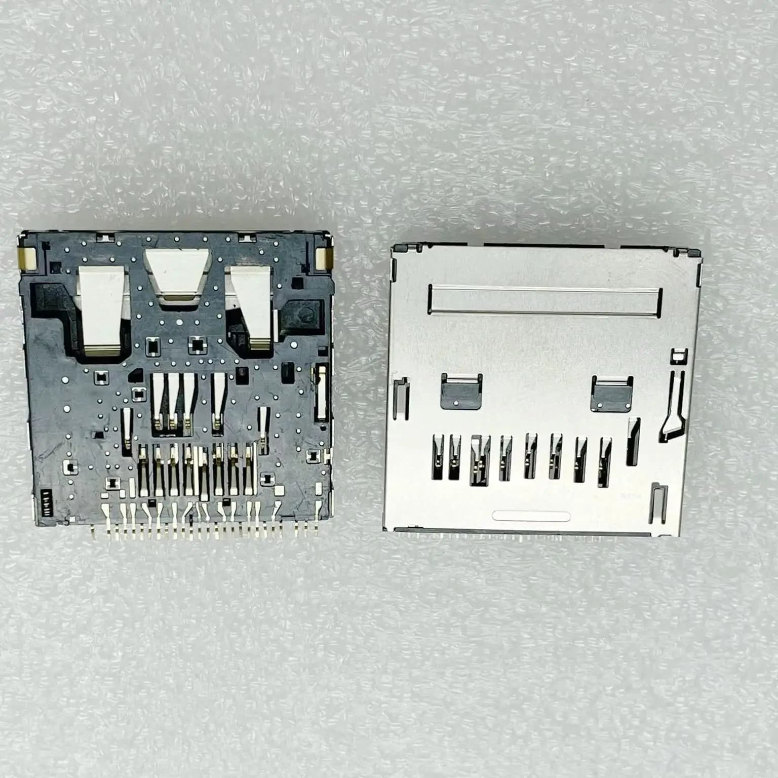 NUOVO (1 pz) Per Sony HX300 HX350 RX100 HX400 DSC-HX400 Slot Lettore Scheda di Memoria SD Ricambio Riparazione Fotocamera
