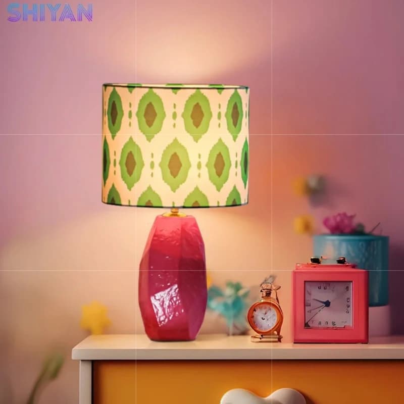 Lampada da Tavolo in Ceramica Rosa Memphis 2026, Luce Vintage per Camera da Letto e Studio, Illuminazione d'Atmosfera per Arredamento Casa con Spina