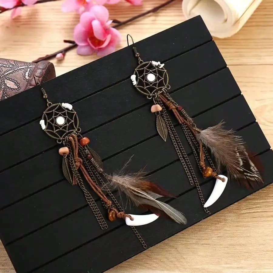 Hot selling Feather Earrings, Ethnic Style, European and American Retro, Dreamcatcher, Metal Leaf Feather Earrings, 2024