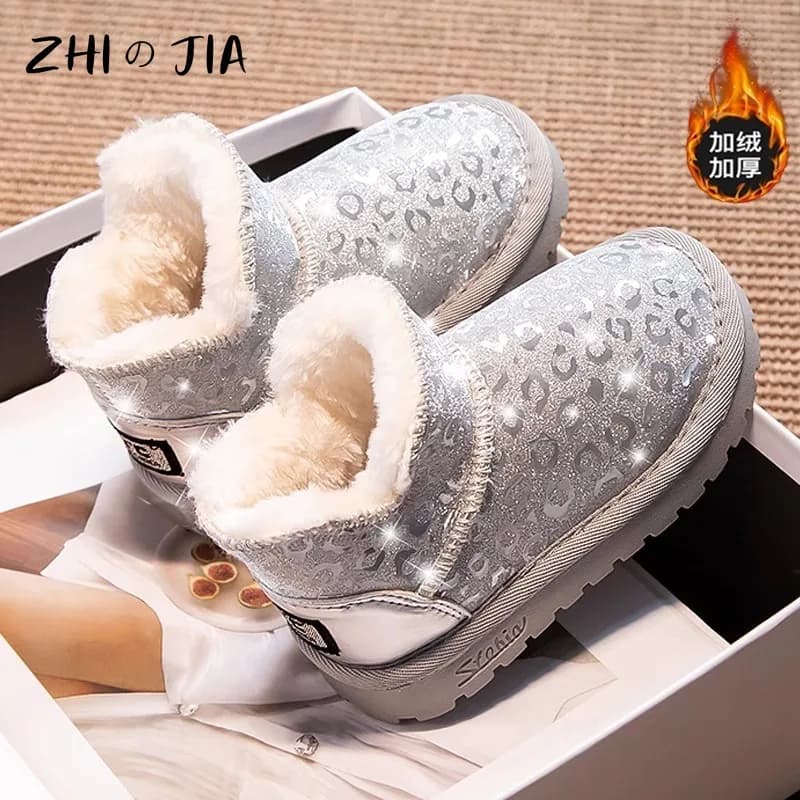Stivali da neve popolari Stivali caldi in peluche per bambini Scarpe antiscivolo alte rosa per ragazze Scarpe da trekking e alpinismo all'aperto