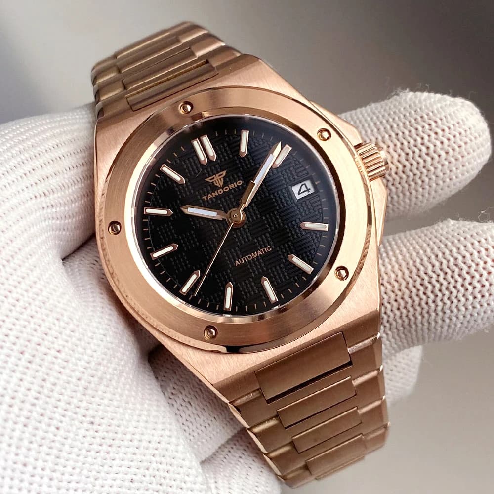 Orologio Automatico da Uomo Tandorio in Oro Rosa, Subacqueo 200M, Quadrante Nero 40mm, Lume NH35, Vetro Zaffiro, Bracciale in Acciaio Inossidabile 2026