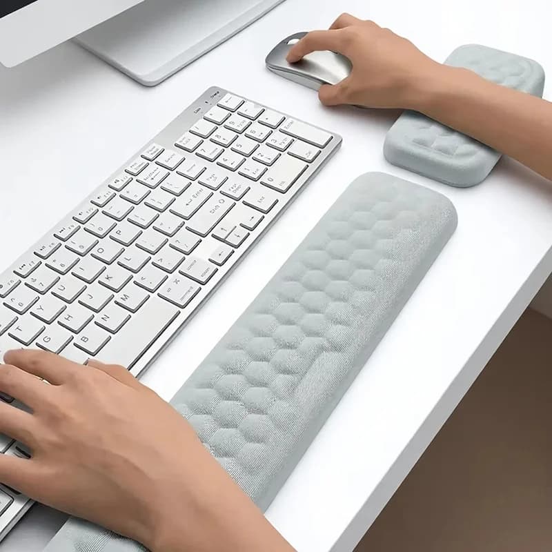 Set di tastiera e mouse con poggiapolsi in memory foam, tappetino per mouse ergonomico antiscivolo con supporto per il polso, per computer da ufficio e notebook