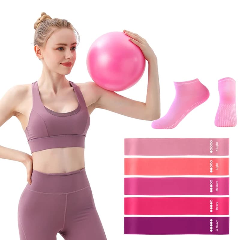Fasce di resistenza per palla da pilates Set di calzini antiscivolo, fasce per esercizi ad anello 5 livelli Palla da yoga da 9 pollici, kit da allenamento per calzini antiscivolo a casa