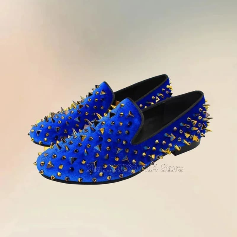 Mocassini da uomo in velluto a coste blu con rivetti dorati, scarpe eleganti fatte a mano per feste, banchetti e matrimoni, scarpe casual da uomo di lusso.