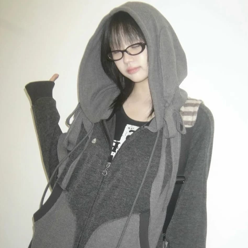 Hooded Knitted Zipper Jacket Color Block Design Spring 2026 Women's Loose Fit Sweatshirt Style Commute Fashion Long Sleeve