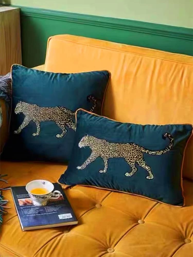 Fodera per cuscino quadrato in velluto olandese ricamato con animali selvatici, leopardato, verde scuro e blu, 1 pezzo, design di lusso