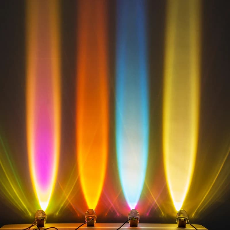 Luce notturna a LED Proiezione di occhi d'angelo in cristallo Luci a 4 colori con plug-in USB Lampada da notte per proiezione per l'arredamento della camera da letto di casa
