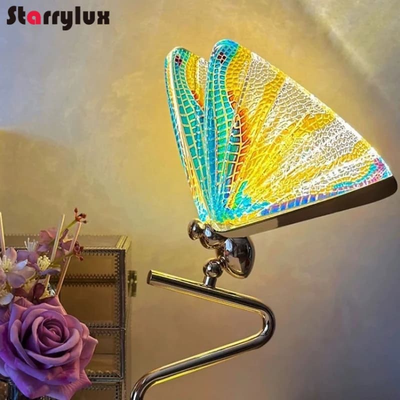 Lampada da scrivania a farfalla, lampada da comodino moderna smaltata per soggiorno/camera da letto, bianco caldo dimmerabile 3000K, lampada da studio con decorazioni artistiche di lusso