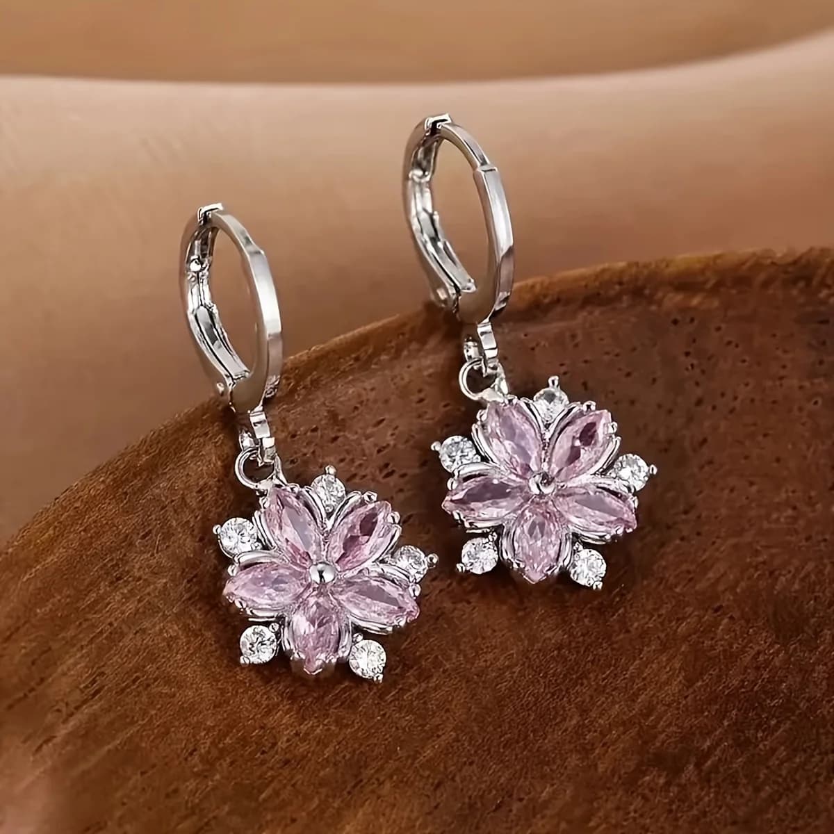 Selected Fashion Minimalist Cherry Blossom Shaped Earrings Easy Grand Design Daily Wear All-Match Jewelry Graduation Commemoration Valentine'S Day Gift Top Choice