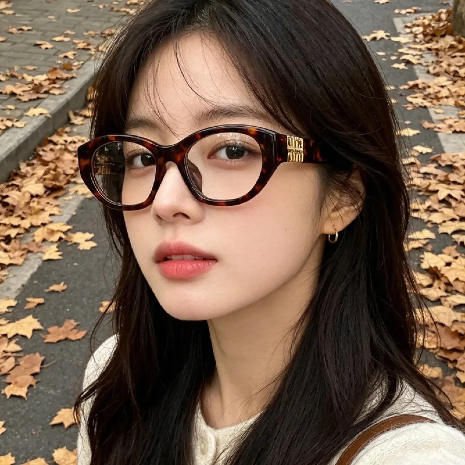 2026 New Miao Family Nerd Glasses Retro Optical Frame Tortoiseshell Color Non-Prescription Light Women's Glasses