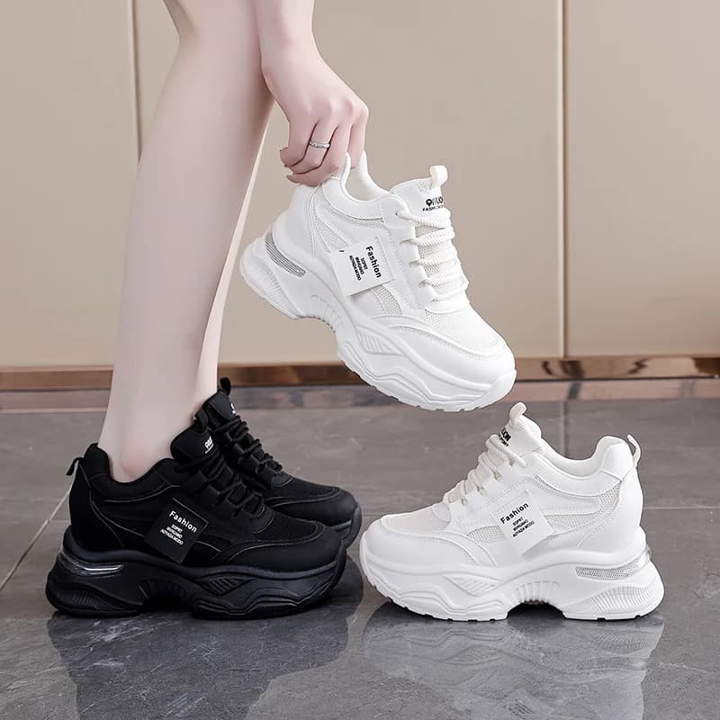 Soft Outer Surface Unisex Mesh Athletic Shoes Smooth Mesh Fabric No Hard Edge Comfort Wear Outdoor Running Shoes