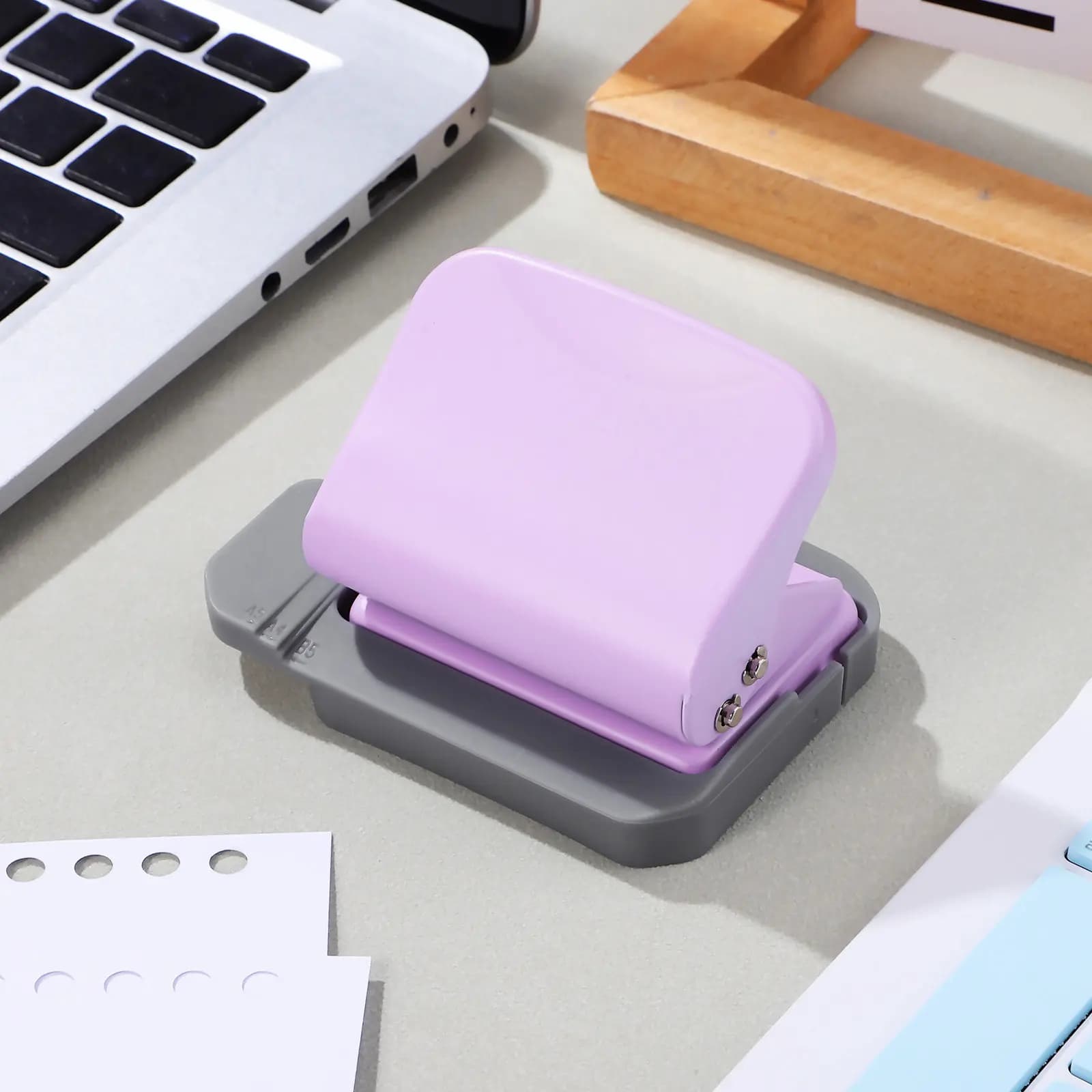 6-Hole Loose Leaf Hole Puncher Portable Manual Paper Punch for Spiral Notebooks Binders Planners Documents Craft Classroom Use