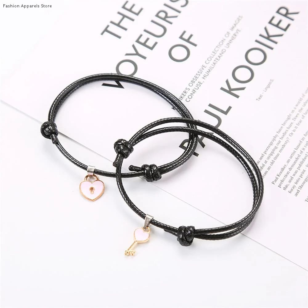 Wish Lucky Friend 2 pezzi/lotto Bracciali rigidi con ciondolo a cuore e chiave regolabile, con cordino, accessori moda, gioielli