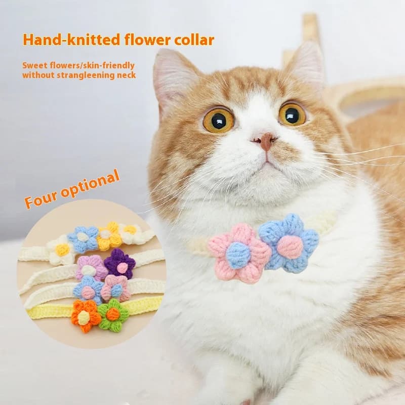 Collare per animali domestici con fiori intrecciati a mano - Sciarpa lavorata a maglia regolabile per cani e gatti, accessorio alla moda e carino