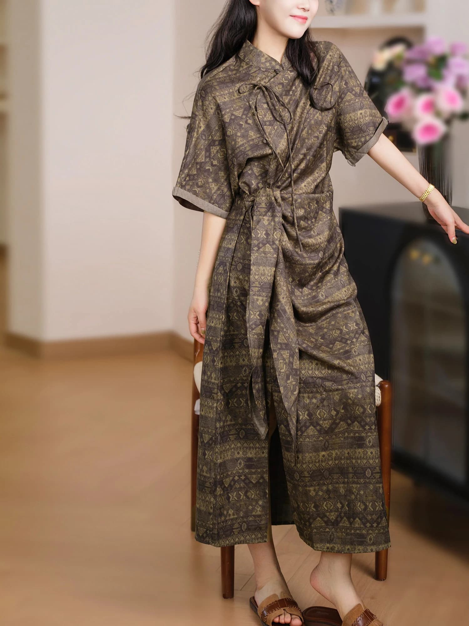 Attractive Chinese Style Dress Poetic Mountain Sea Series Floral Embroidery Folded Detail Stand Collar Short Sleeve Women's D...