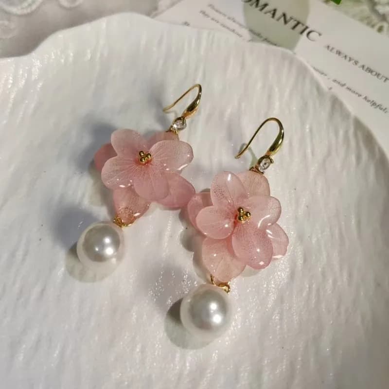 Orecchini con Ortensie Naturali, Orecchini Pendenti Unici a Forma di Fiore di Ortensia, Orecchini Floreali in Resina Epossidica, Gioielli con Confezione Personalizzata